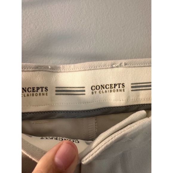 Khaki Concepts by Claiborne NWT 36x29 - Picture 4 of 5